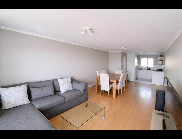 2 BEDROOM PROPERTY TO RENT IN VREDEHOEK